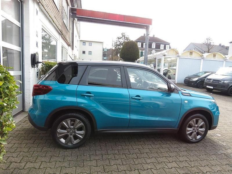 Gebraucht Suzuki Vitara Club 129 PS (94 kW) 2020 SUV