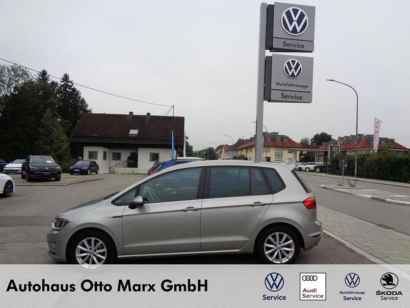 Silber Gebraucht 2016 VW Golf VII LOUNGE Limousine | 12.990 € (Guter Preis) - Bild 1/4