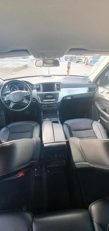 Gebraucht Mercedes ML250 204 PS (150 kW) 2013 Schwarz SUV