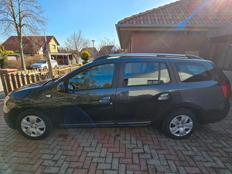 Gebraucht Dacia Logan MCV Lauréate 90 PS (66 kW) 2017 Grau Kombi