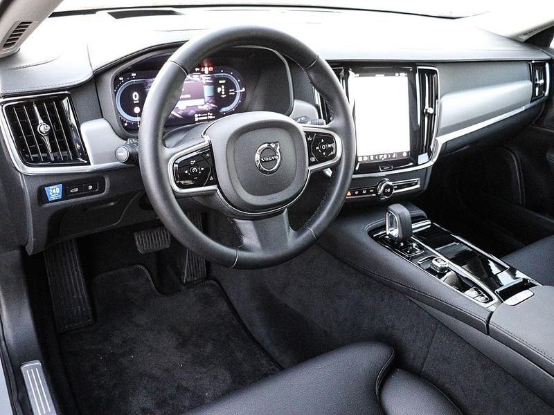 Gebraucht Volvo V90 Plus 455 PS (334 kW) 2025 Grau Kombi