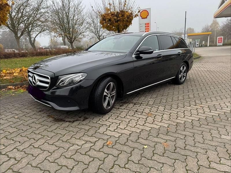 Gebraucht Mercedes 220 148 PS (108 kW) 2017 Schwarz Kombi