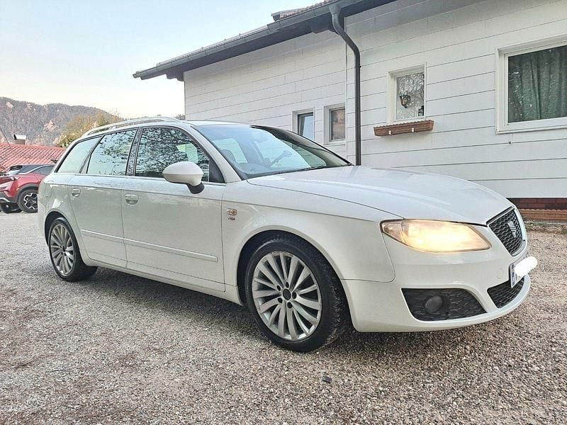 Gebraucht Seat Exeo Style 143 PS (105 kW) 2012 Weiß Kombi