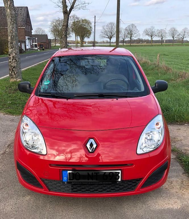 Gebraucht Renault Twingo 58 PS (42 kW) 2010 Rot Kleinwagen