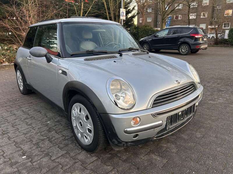 Grau Gebraucht 2002 Mini ONE Kleinwagen | 1.900 € (Fairer Preis) - Bild 1/4