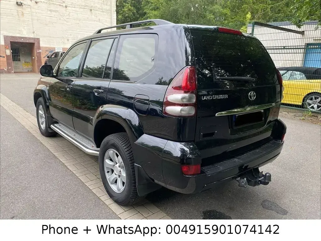 Gebraucht Toyota Land Cruiser 286 PS (210 kW) 2004 Schwarz metallic SUV