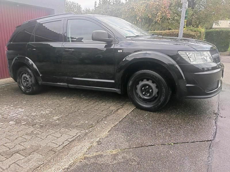 Schwarz Gebraucht 2010 Dodge Journey SUV | 6.000 € (Teuer) - Bild 1/4