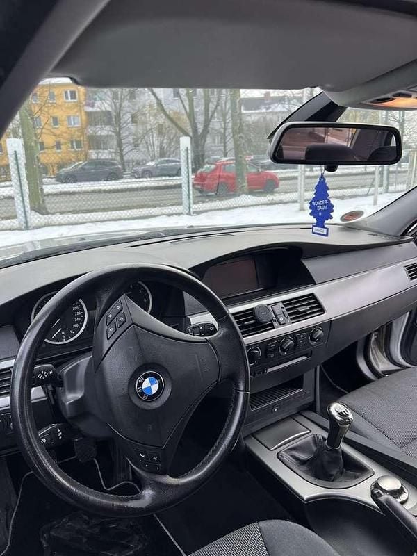 Gebraucht BMW 520 170 PS (125 kW) 2004 Limousine