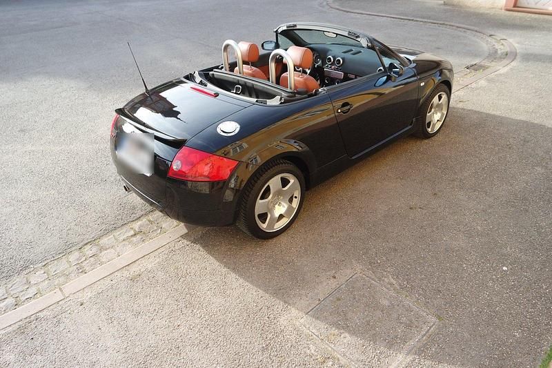 Gebraucht Audi TT Roadster Design 150 PS (110 kW) 2001 Schwarz Cabrio