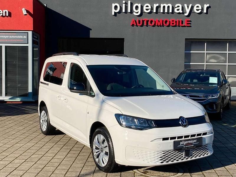 Neu VW Caddy 102 PS (75 kW) 2025 Weiß Van / Kleinbus