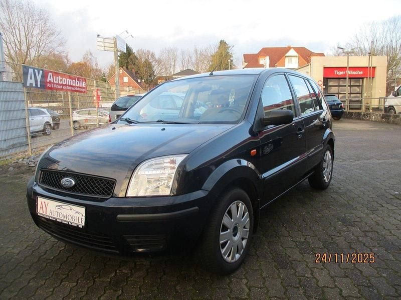 Blau Gebraucht 2004 Ford Fusion Ambiente Kleinwagen | 2.490 € (Fairer Preis) - Bild 1/4