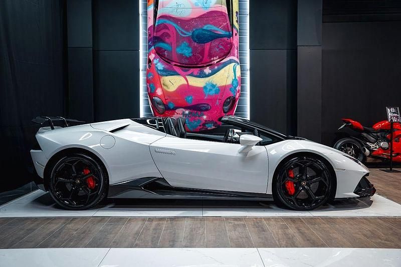 Gebraucht Lamborghini Huracán 639 PS (469 kW) 2020 Weiß Cabrio