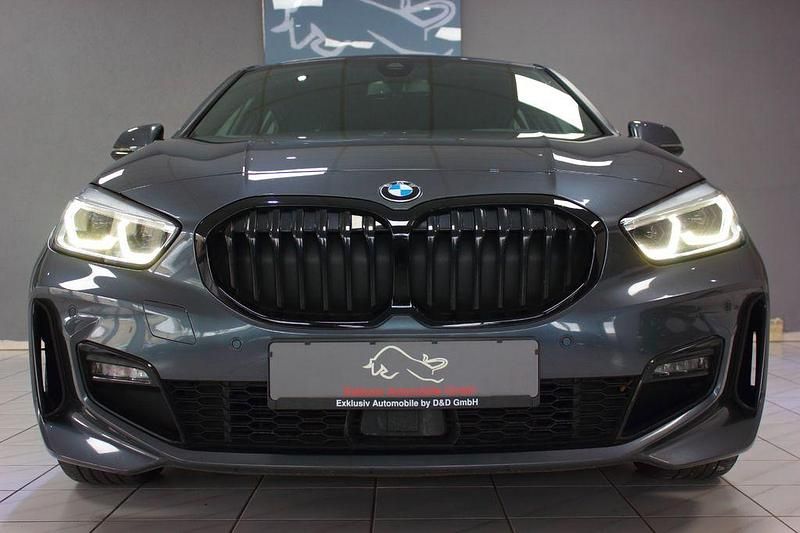 Gebraucht BMW 120 M Sport 190 PS (139 kW) 2021 Mineralgrau met Kleinwagen