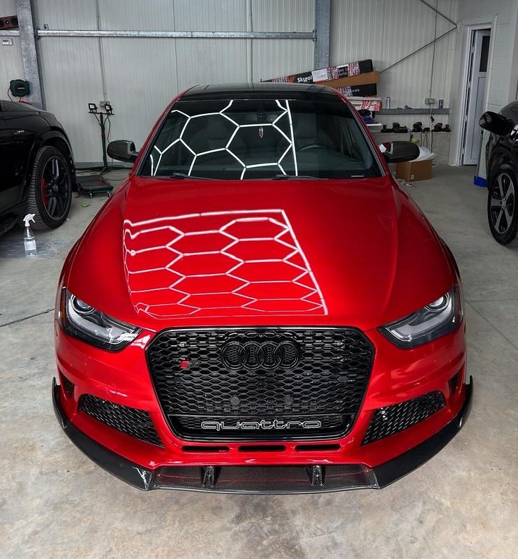 Gebraucht Audi S4 Comfort 485 PS (356 kW) 2014 Rot Limousine