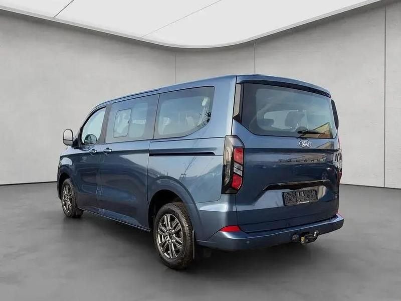 Gebraucht Ford Tourneo Titanium 136 PS (100 kW) 2024 Blau Kombi