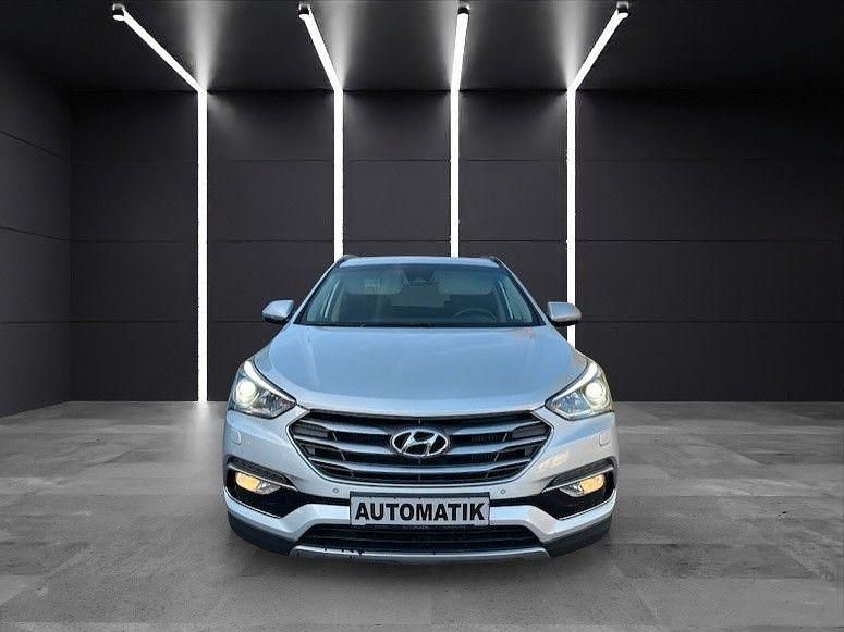 Gebraucht Hyundai Santa Fe Premium 200 PS (147 kW) 2018 Silber SUV