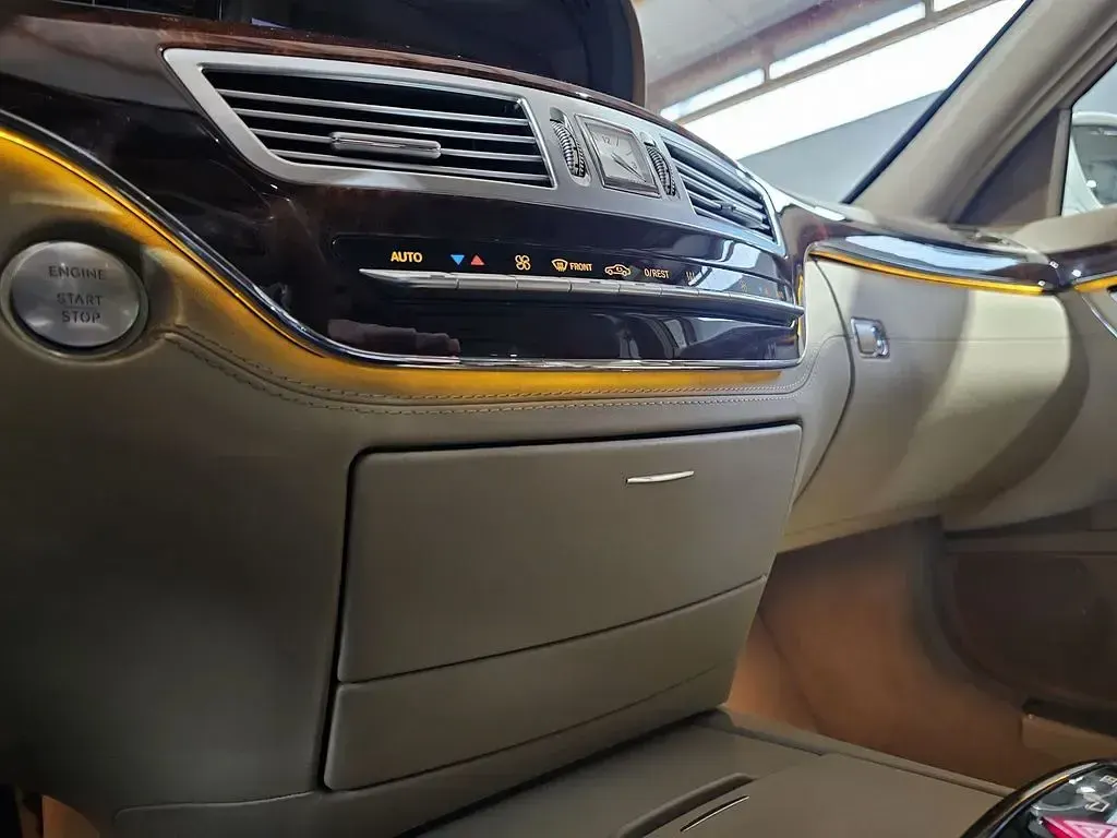 Gebraucht Mercedes S420 320 PS (235 kW) 2006 Weiß Limousine