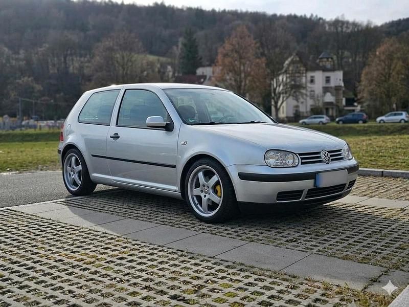 Gebraucht VW Golf IV 75 PS (55 kW) 2003 Silber Kleinwagen