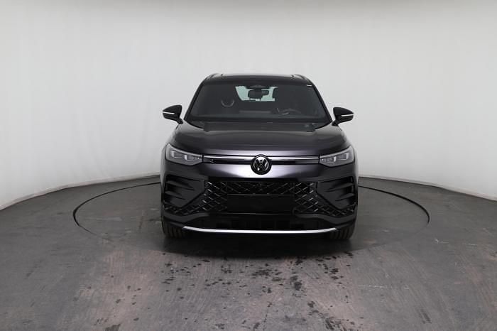 Gebraucht VW Tayron Edition 193 PS (141 kW) 2024 Schwarz, grenadilschwarz 0e0e SUV