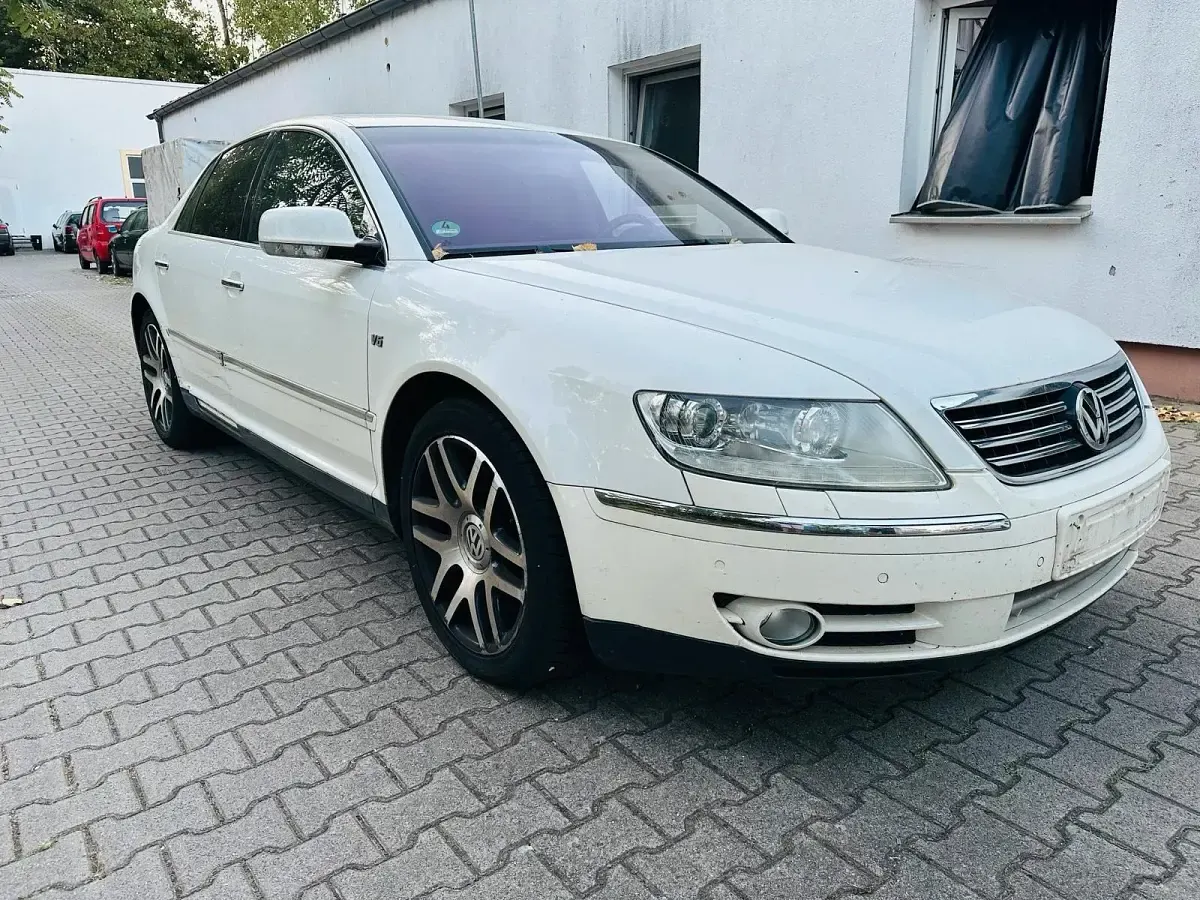 Gebraucht VW Phaeton 239 PS (175 kW) 2009 Weiß Limousine