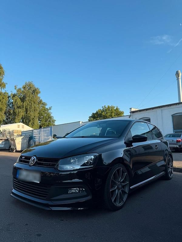 Schwarz Gebraucht 2012 VW Polo R-line Limousine | 9.250 € (Teuer) - Bild 1/4