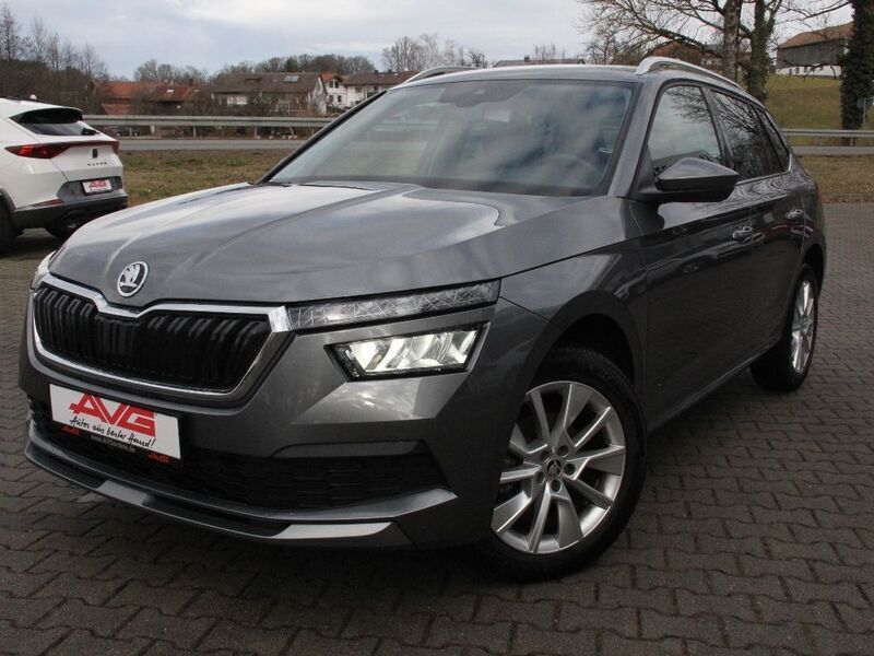 Grau Gebraucht 2024 Skoda Kamiq SUV | 20.450 € (Fairer Preis) - Bild 1/4