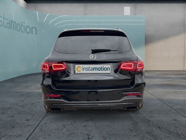 Gebraucht Mercedes GLC220 AMG line 194 PS (142 kW) 2022 Schwarz SUV