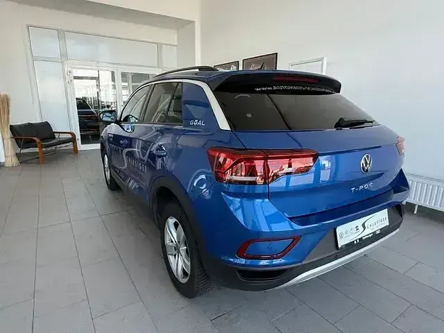 Usata VW T-Roc 150 CV (110 kW) 2025 Blu SUV