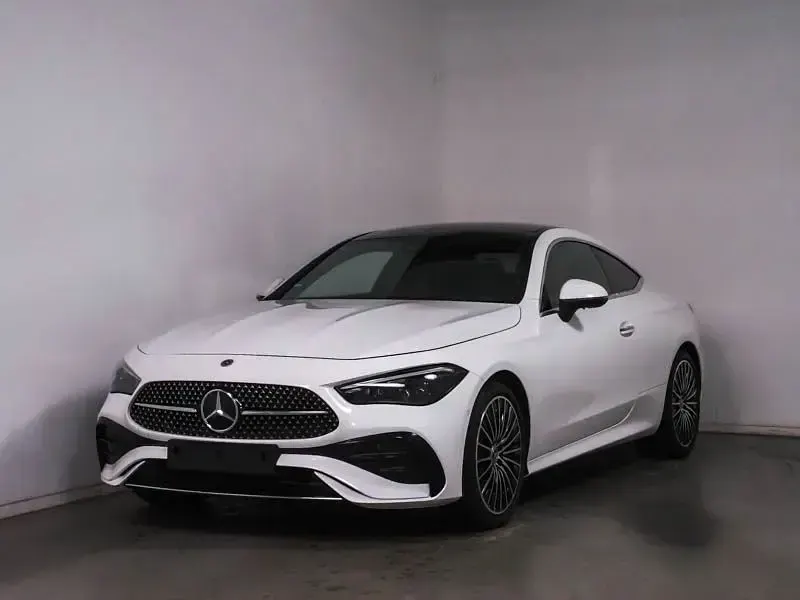Gebraucht Mercedes CLE220 AMG 197 PS (144 kW) 2023 Polarweiss uni Coupé