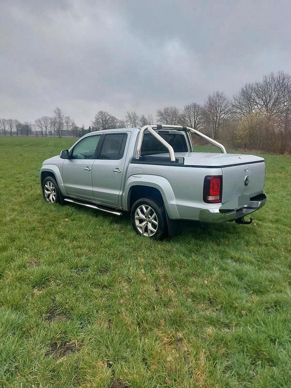 Second-hand VW Amarok 224 CP (164 kW) 2017 Argintiu Pickup
