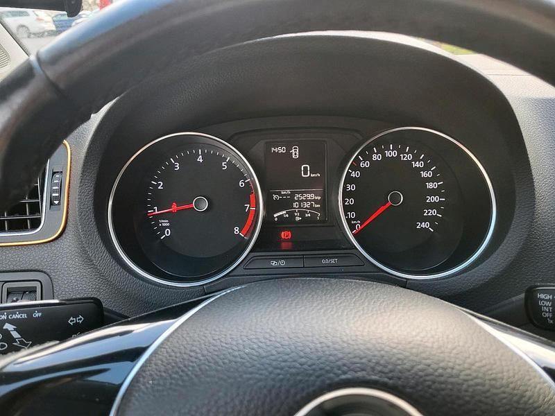 Usata VW Polo 90 CV (66 kW) 2016 Bianco Utilitaria
