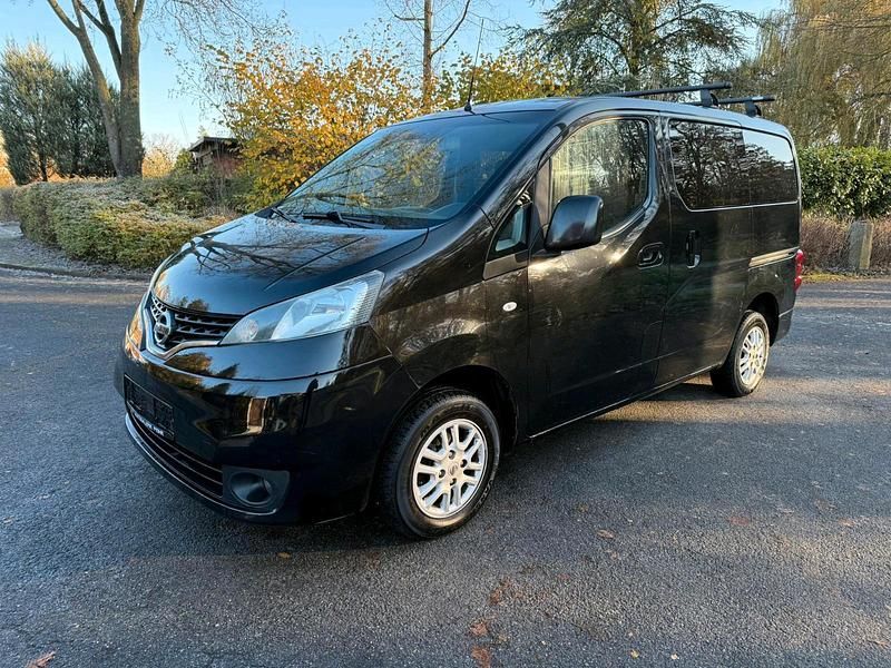 Schwarz Gebraucht 2012 Nissan NV200 Van | 4.700 € (Guter Preis) - Bild 1/4