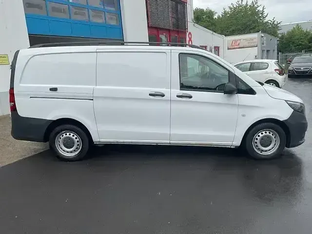 Gebraucht Mercedes Vito 136 PS (100 kW) 2020 Weiß Van