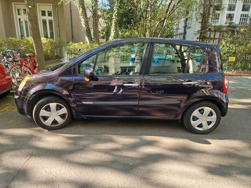 Usata Renault Modus 75 CV (55 kW) 2005 Viola Monovolume