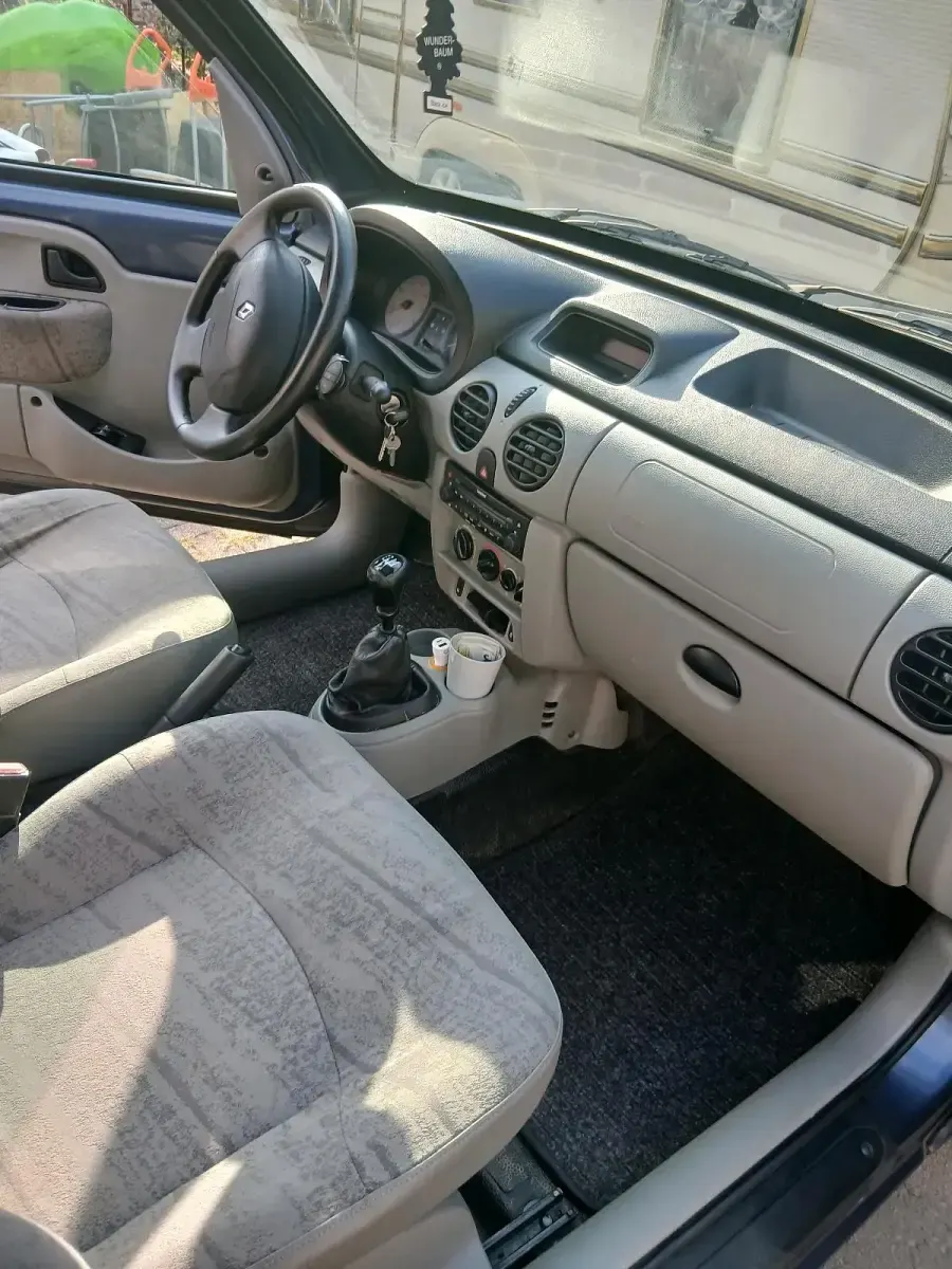 Gebraucht Renault Kangoo 82 PS (60 kW) 2003 Blau Van / Kleinbus