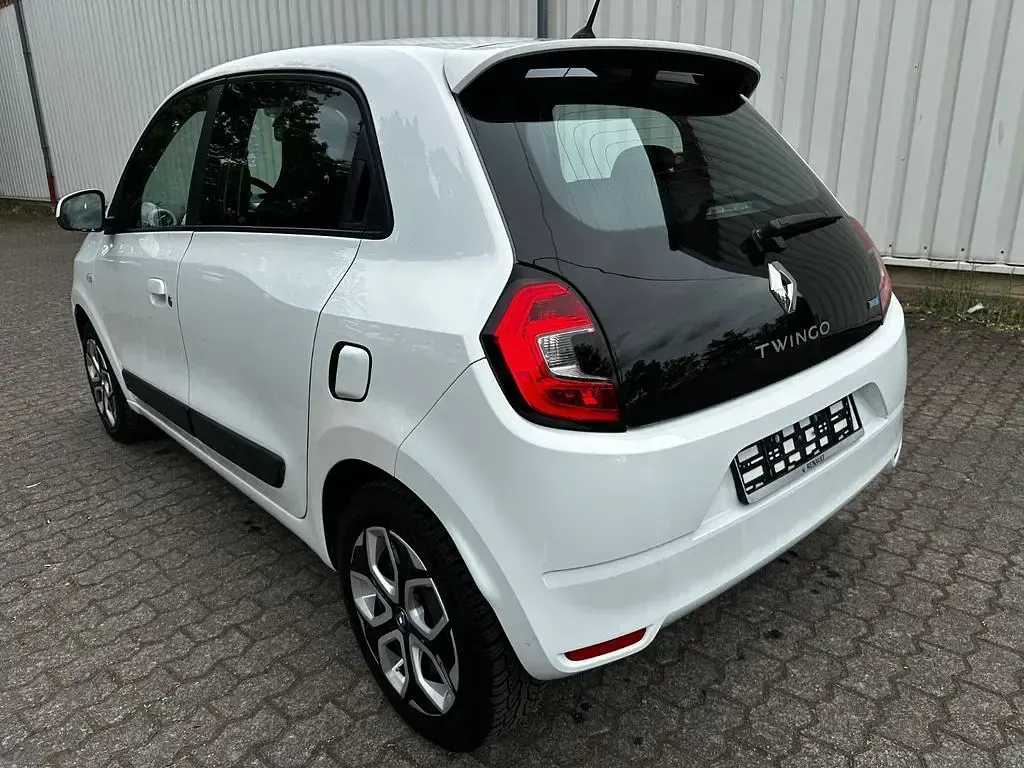 Gebraucht Renault Twingo Zen 60 kW (82 PS) 2022 Weiß Kleinwagen
