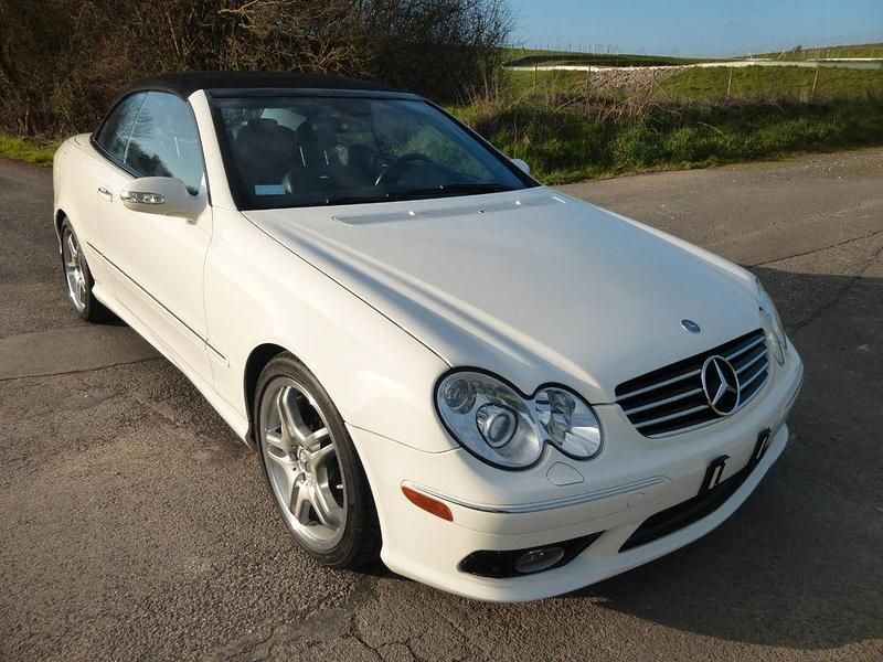 Gebraucht Mercedes CLK55 AMG AMG 367 PS (269 kW) 2005 Weiß Cabrio