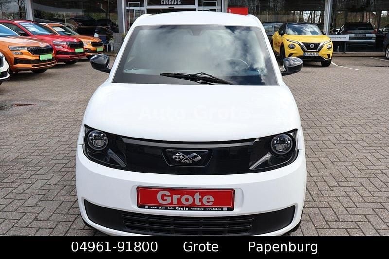 Gebraucht Ligier Myli 13 kW (19 PS) 2025 Weiß Kleinwagen