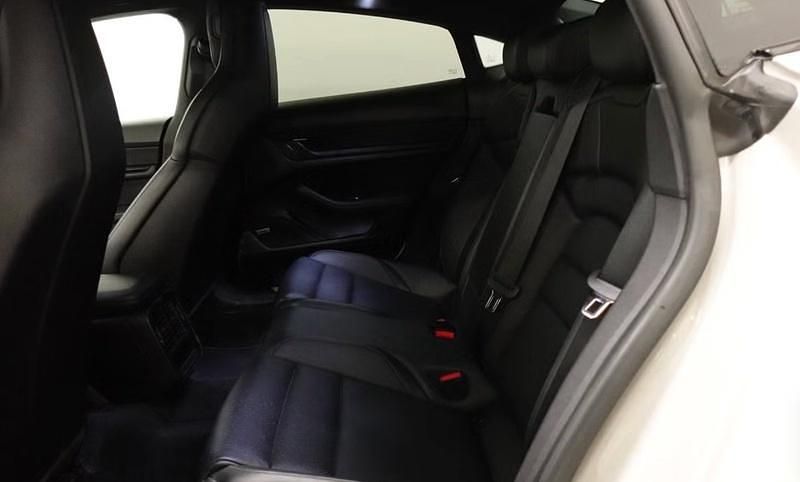 Gebraucht Porsche Taycan 419 kW (571 PS) 2021 Kreide Kombi