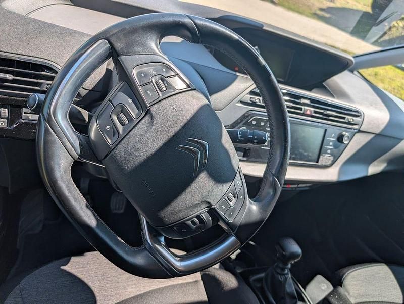 Gebraucht Citroën C4 SpaceTourer 131 PS (96 kW) 2019 Silber Van / Kleinbus