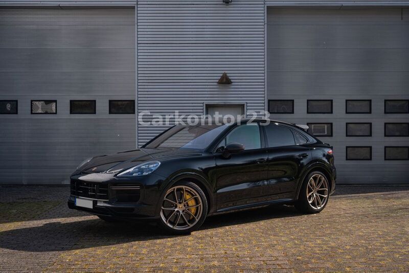 Schwarz Gebraucht 2023 Porsche Cayenne Turbo GT SUV | 147.499 € - Bild 1/4