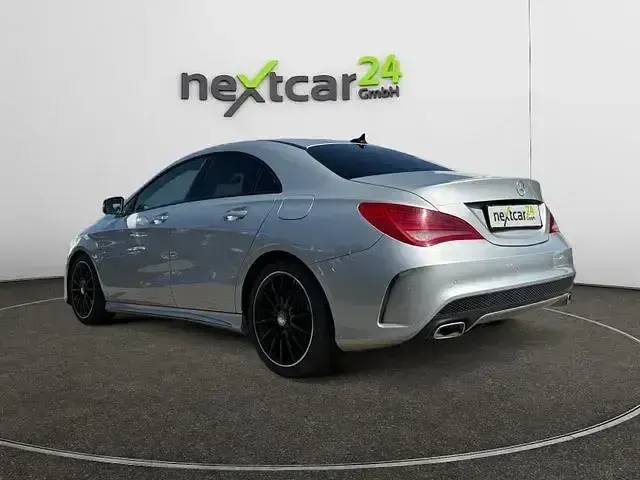 Gebraucht Mercedes CLA220 AMG line 177 PS (130 kW) 2016 Silber metallic Limousine