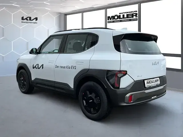 Neu Kia EV2 Earth 108 kW (147 PS) 2026 Weiss SUV