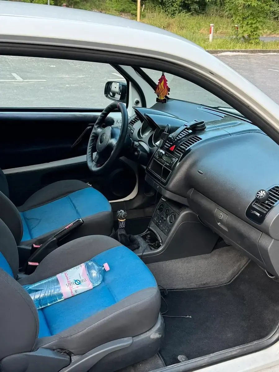 Gebraucht VW Lupo 50 PS (36 kW) 2001 Weiß Kleinwagen