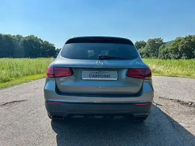 Gebraucht Mercedes GLC300 Business 245 PS (180 kW) 2020 Selenitgrau SUV