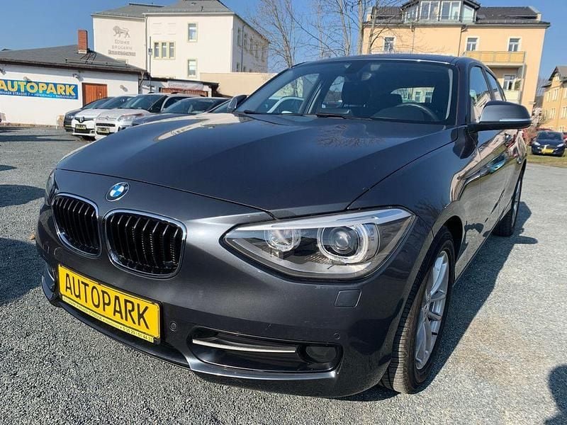 Gebraucht BMW 116 Advantage 136 PS (100 kW) 2012 Grau Kleinwagen