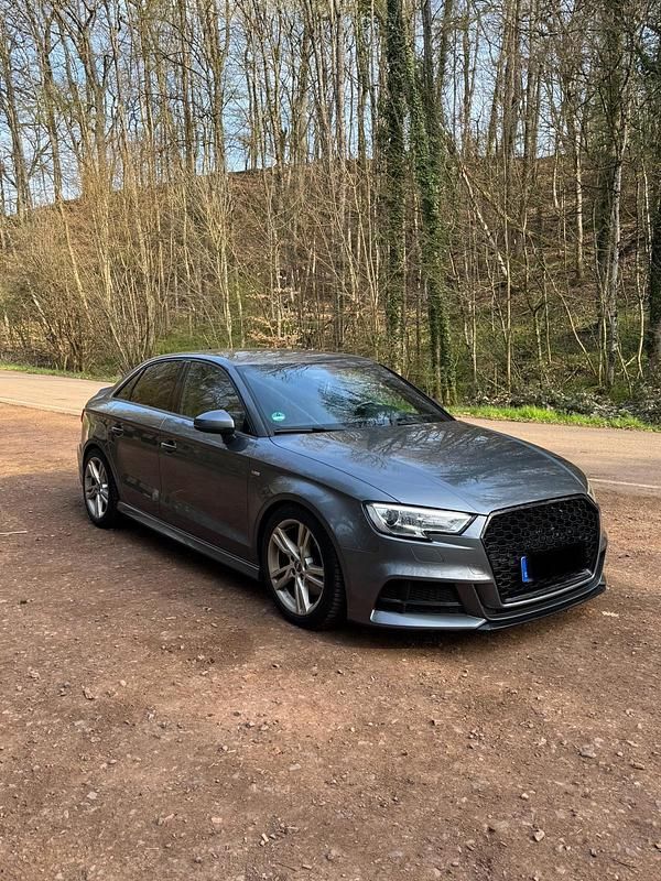 Gebraucht Audi A3 S-Line 150 PS (110 kW) 2020 Grau Limousine