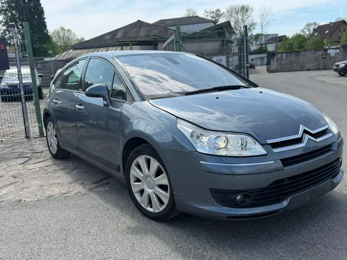 Gebraucht Citroën C4 140 PS (102 kW) 2005 Blau Limousine