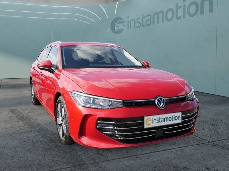 Gebraucht VW Passat 150 PS (110 kW) 2024 Rot Kombi