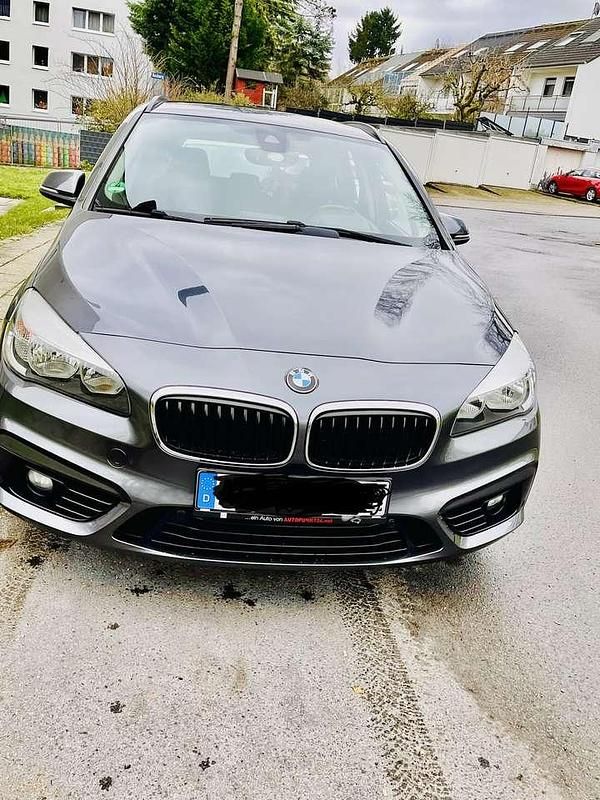 Gebraucht BMW 218 M Sport 150 PS (110 kW) 2015 Grau Van / Kleinbus